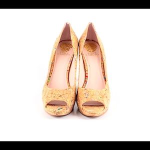 Multi color cork pumps